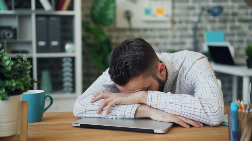 팀원에게 위임해도 일이 다시 돌아오는 이유 — 리더가 점검해야 할 6가지 위임 진단 팀원에게 위임해도 일이 다시 돌아오는 이유 — 리더가 점검해야 할 6가지 위임 진단
